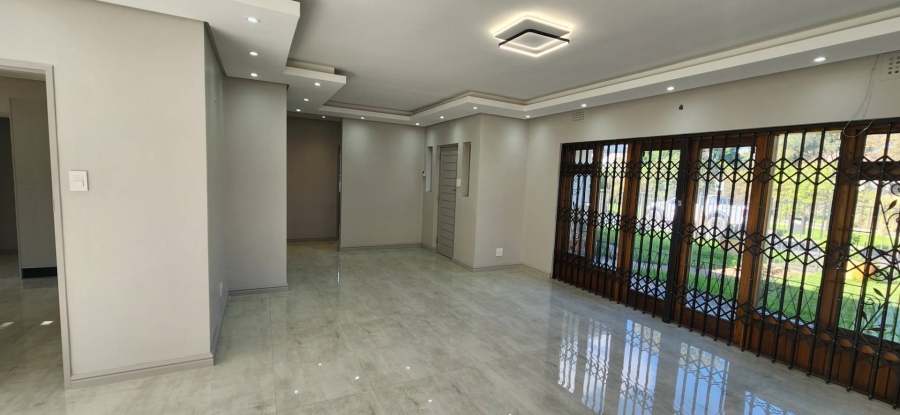 To Let 3 Bedroom Property for Rent in Rondebosch Western Cape